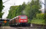 Ein Nachschuss von der 111 116 DB schiebt den RE4 aus Aachen-Hbf-Dortmund-Hbf kommt aus Richtung Aachen-West,Laurensberg,Richterich, und fährt durch Kohlscheid in Richtung