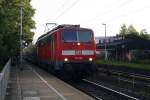 111 128 DB kommt die Kohlscheider-Rampe hoch aus Richtung Neuss,Herzogenrath mit dem RE4 aus Dortmund-Hbf-Aachen-Hbf und fährt durch Kohlscheid in Richtung Richterich,Laurensberg,Aachen-West bei