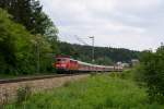 111 067 mit RE 19452 nach Stuttgart.Aufgenommen bei Lorch an der Remsbahn am 23.5.2015