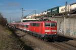 111 044 am 24.10.15 gen Salzburg bei München-Trudering