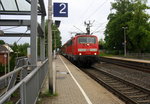 111 028 DB kommt die Kohlscheider-Rampe hoch aus Richtung Neuss,Herzogenrath mit dem RE4 aus Dortmund-Hbf nach Aachen-Hbf und fährt durch Kohlscheid in Richtung