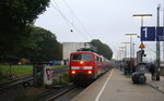 111 116 DB zieht den RE4 aus Dortmund-Hbf nach Aachen-Hbf und hält in Aachen-West und fährt in Richtung Aachen-Schanz,Aachen-Hbf.