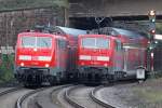 Die 111 112 und 111 126-9 als RE 4 in Wuppertal-Steinbeck , am 26,11,09