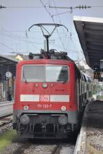 RHEINE (Kreis Steinfurt), 19.05.2013, 111 132-7 als Regionalexpress nach Emden Hbf bei der Ausfahrt