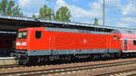 DB Regio AG, Region Nordost mit der wie neu glänzenden  112 150  (NVR:  91 80 6112 150-8 D-DB ) und dem RE7 nach Dessau HBf.