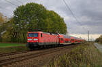 DB 112 165 am 07.11.2022 mit einem RE3 nach Stralsund Hbf. Aufgenommen in Teschenhagen.