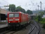 112 163-1 mit RE7 nach Rheine,Einfahrt in Wuppertal Hbf.(10.08.2008)