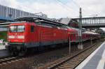 Hier 112 110 mit einem RE5 (RE18508) von Holzdorf(Elster) nach Stralsund Hbf., dieser Zug stand am 27.6.2013 in Berlin Gesundbrunnen.