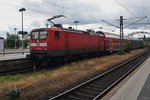 112 156-5 erreicht am 21.6.2016 mit dem RE70 (RE21014) aus Hamburg Hauptbahnhof den Zielbahnhof Kiel.