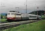 27.Mai1994 einfahrend in den Bahnhof Huglfink 113 269-5 mit E 3683(Werdenfelzer-Land) nach Mittenwald