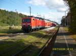 RE 5 Falkenberg Elster - Neustrelitz - Stralsund verlsst den Bahnhof Demmin.