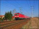 RE38347 Stralsund - Elsterwerda erreicht gleich den Bf Doberlug-Kirchhain. Zuglok ist 114 008, 09.03.07.