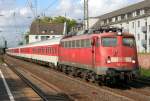 Die 115 346-9 zieht den AZ 13733 zur Bereitstellung durch Dsseldorf Derendorf nach Dsseldorf HBF am 19.09.2011