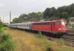 115 346-9 legt am 20. August 2013 mit einem Sonderzug von Innsbruck nach Berlin-Sdkreuz einen Halt in Kronach ein.