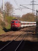 Am 02.04.14 bespannte die 115 459 den IC 185 von Stuttgart nach Zürich. Hier bei Böblingen-Goldberg.