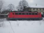 139 313-1 steht am 15. Februar 2010 als Zuglok fr  schwache  ICEs im Bahnhof Pressig-Rothenkirchen bereit.