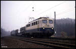 140725 verlässt hier gerade den Bahnhof Hasbergen und fährt am 23.11.1991 um 10.52 Uhr in Richtung Münster weiter.