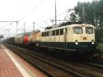 140 279-1 mit eine Gterzug auf Bahnhof Bad Bentheim am 14-7-2001.