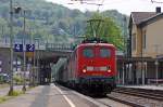 140 821-0 und 140 850-9 ziehen gemeinsam einen Gterzug in Richtung Troisdorf/Kln durch Knigswinter, 21.4.11