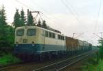 140 469 mit Gterzug Richtung Hannover am 24.07.1993 zwischen Rehren und Haste (Han)