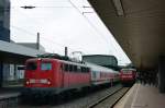 140 569 mit PbZ 2470 (Frankfurt-Dortmund) am 28.03.2015 in Duisburg Hbf