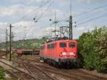 140 759-2 und 140 834-3 rangieren in Stuttgart-Untertrkheim.