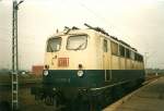 140 370 vom Bh Seelze stand an einem Septembertag 1998 am Bahnsteig vom ehmaligen Haltepunkt Mukran-Mitte. 