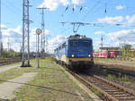 Am 08.10.2017 kamen die 140 866&140 870 mit ihrem leeren Autozug aus Richtung Uelzen nach Stendal und fuhren weiter in Richtung Magdeburg. 