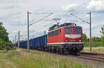 140 808 der TRG führte am 18.06.24 einen PKP-Hochbordwagenzug durch Greppin Richtung Bitterfeld.