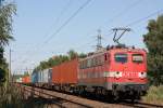 EGP 140 857 am 2.8.13 mit einem Containerzug in Hamburg-Moorburg.
