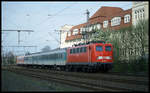 Einfahrt in Melle für 141290 mit dem RB aus Osnabrück am 29.4.2001 um 11.04 Uhr.