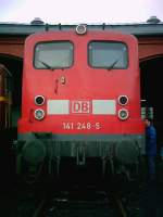 141 248 einer der letzten  Knallfrsche  auf der Regionalbahn Siegen-Hagen auf die anderen wartet der BENDER :-((