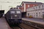 141162 mit N 5650 nach Dortmund am 1.3.1988 um 16.01 Uhr im Bahnhof Soest.