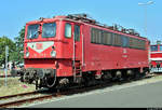 242 255 (142 255-9 | E 42 255) des DB Museum Nürnberg, betreut durch die Traditionsgemeinschaft Bw Halle P e.V., steht während des Tags der offenen Tür im DB Werk Dessau (DB