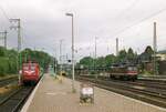 Reichsbahn in Eichenberg (August 1994) mit 142 018 und einer unbekannten  Ludmilla .