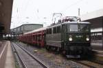 142 001-7 mit Autozug in Duisburg Hbf am 06.06.2009