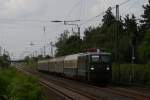 E 42 151 mit dem Hetzerather am 22.05.2011 in Angermund