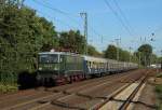 242 151-9 mit dem Hetzerather in Dsseldorf-Oberbilk am 30.09.2012