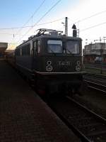 Am 11.12.2013 stand TEV/Centralbahn E42 151 zusammen mit einem Mitropa Speisewagen unddem RheinNostalgie Speisewagen abgestellt in Basel Bad Bf.