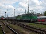 Am 01.05.2015 kamen 142 150&142 128 mit ihrem Containerzug aus Richtung Berlin nach Stendal und fuhr weiter nach Hannover.