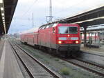 143 242,mit dem RE Demmin-Stralsund,erreichte,am 18.November 2024,den Stralsunder Hbf.