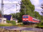 143 886-0 mit einer RB nach Itzehoe in Elmshorn am B Kaltenhof. 12.06.08