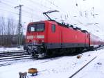 BR 143 130 legte am 13.2.2010 in Magdeburg-Sudenburg eine Notbremsung hin. Fuhr nach 90 Sekunden jedoch weiter...   Grund Unbekannt. Aber der Zug wurde auf ein ungewhnliches Gleis wegen Bauarbeiten umgeleitet..