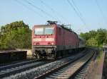 143 114-7 fhrt am 25.6.2010 mit einem RE nach Trier ber Glser Brcke in Koblenz.