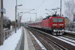 Nachschuss auf den RE 18410 nach Cottbus am 14.02.13 bei der Durchfahrt durch den Hp Dresden-Stetzsch.