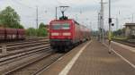 143 185 verlt mit der RB Leinefelde - Nordhausen den Bahnhof Leinefelde.
25.05.2013 - KBS 600 - Bahnstrecke 6343 Halle (S) - Hann. Mnden
