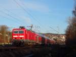 Am 28.1.14 war 143 092 mit einem Regional Express unterwegs.
Der Zug bestand aus Doppelstockwagen und einem Wittenberger Steuerwagen am Zugschluss. 
Aufgenommen bei Esslingen Zell.