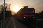 143 075 steht am 28.11.08 mit der RB nach Lutherstadt Wittenberg im Bahnhof Burgkemnitz zur Abfahrt bereit.