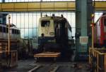 In einer der Hallen des  Ausbesserungswerks Mnchen-Freimann. Im Sommer 1991 hatte ich die Gelegenheit, das Bahnbetriebswerk zu besichtigen.