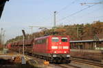 151 041 fuhr am 22.11.2017 mit einem gemischten Güterzug durch den ehemaligen Regionalzughalt Nürnberg-Reichelsdorf in Fahrtrichtung Treuchtlingen.